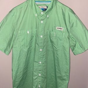 Magellan green button down. Men’s medium. Good condition